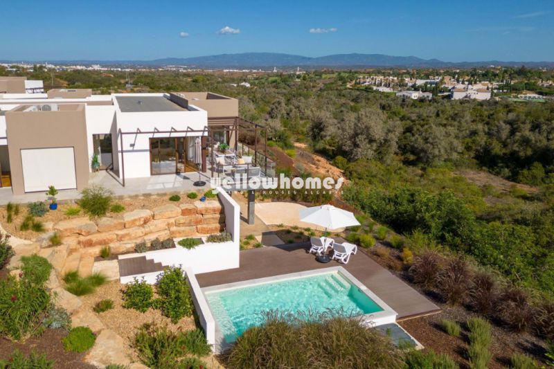 Semi-detached 3 bed villa (T1+2) with pool in a brand new resort near Ferragudo